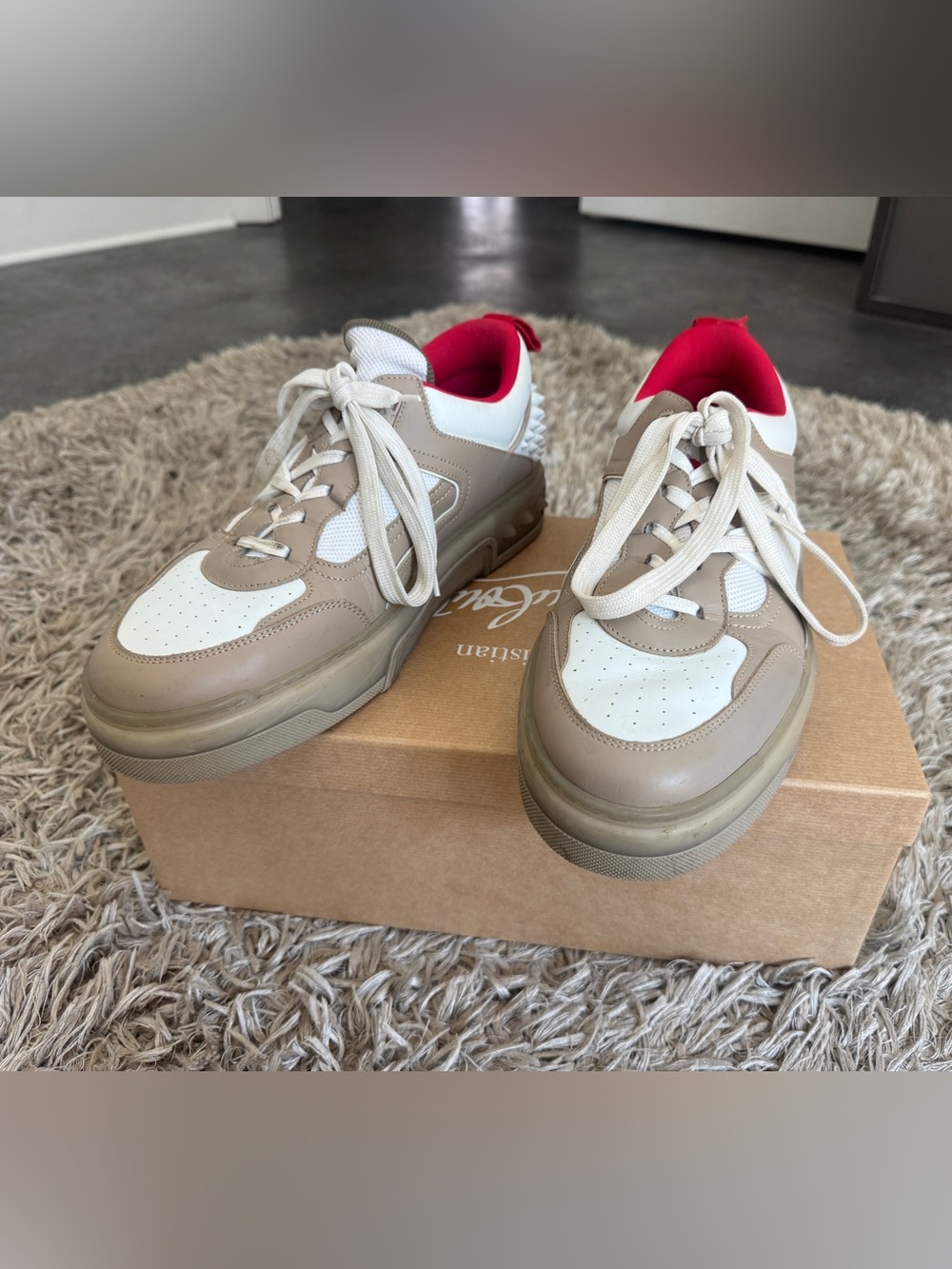 CHRISTIAN LOUBOUTIN LOUIS JUNIOR SPIKES